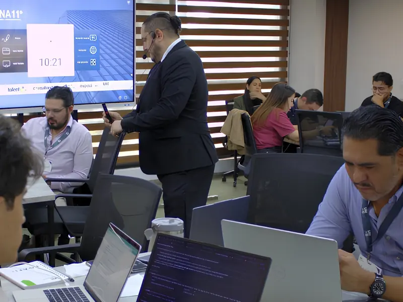 Sesión de trabajo con un equipo directivo sobre inteligencia artificial